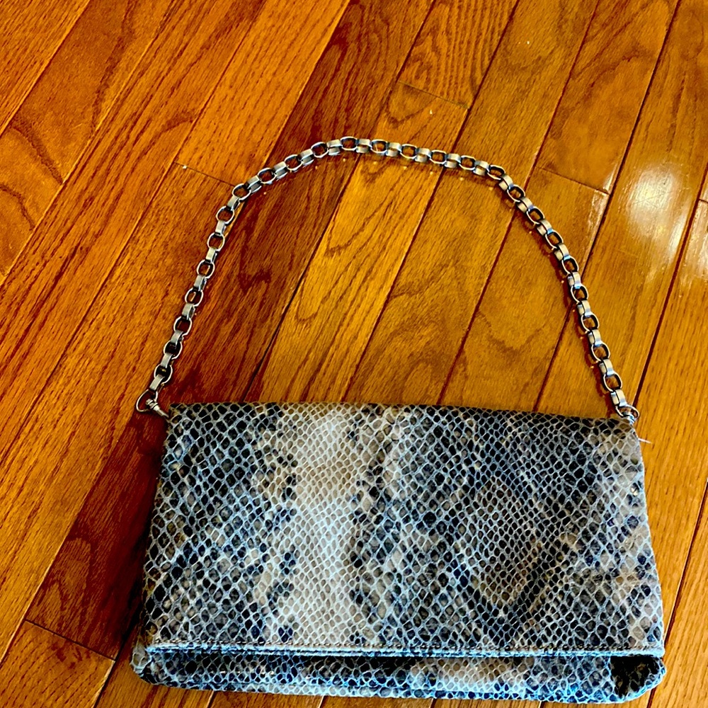 Alfani faux snake skin shoulder bag, worn coupld of times stylish greatcondition